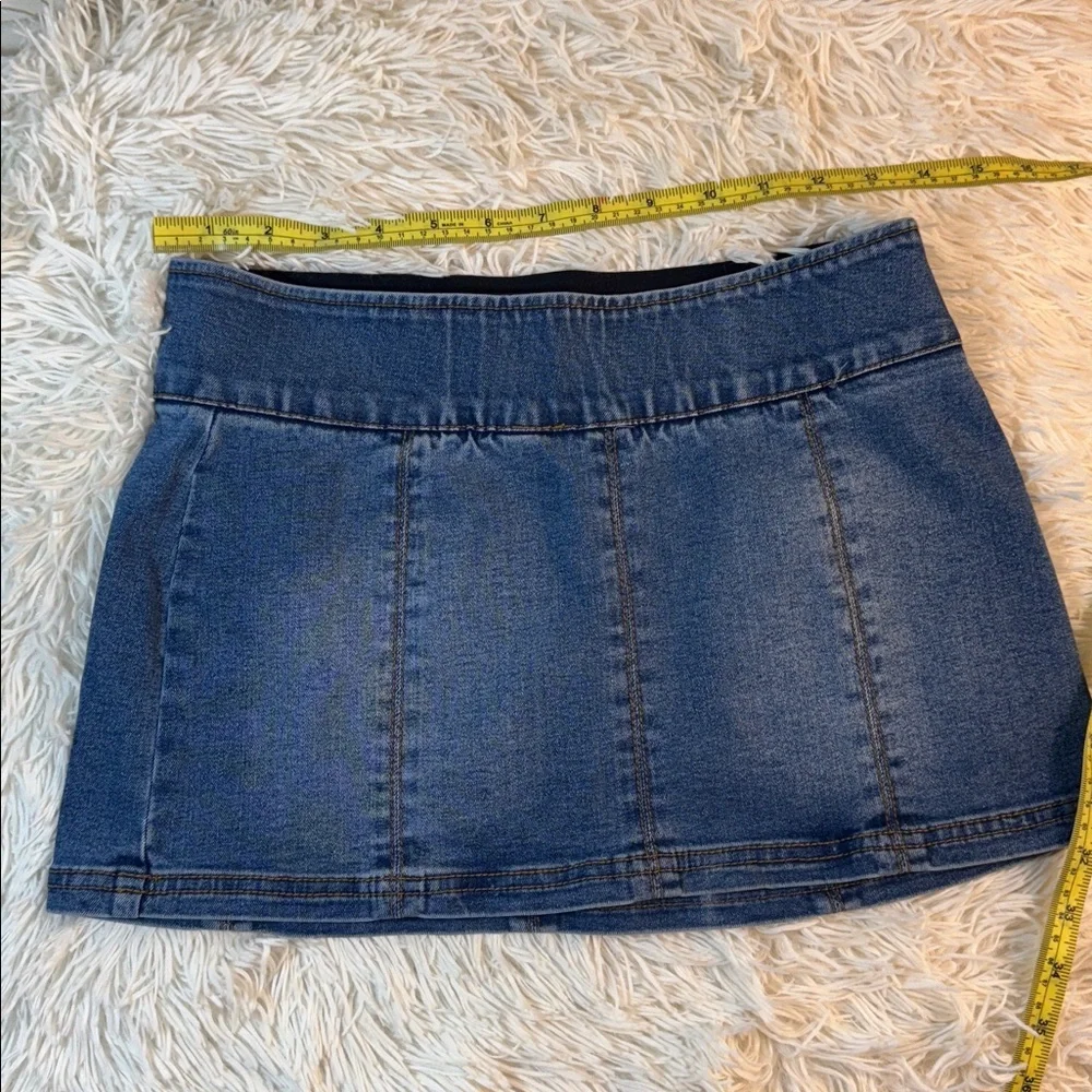 Fashion Nova Blue Denim Mini‎ Skirt